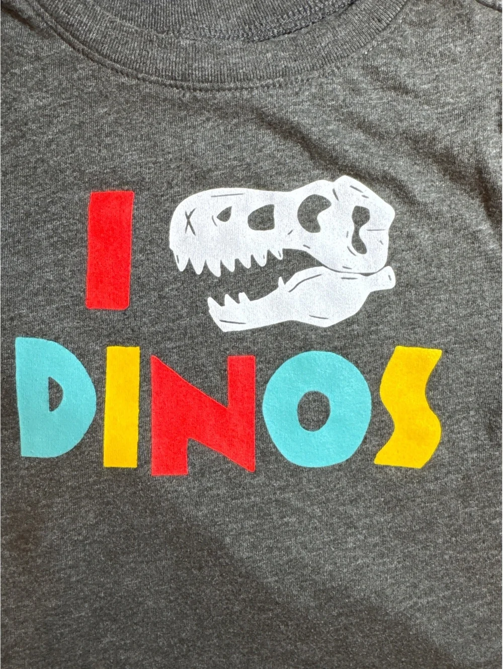 Old Navy “I Dig Dinos” Boys Graphic Tee – Size 4T